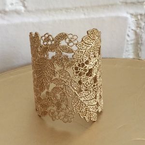 Gold floral bracelet